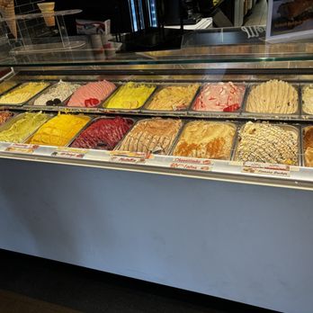 Melt N Dip - Ice cream and gelato options - Creperies Near Me - Greenfield, Wisconsin