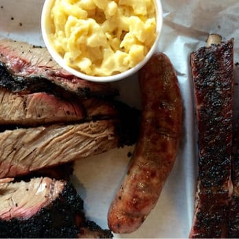 Killen's Barbecue - Brisket, pork ribs, sausage link, mac & cheese. - Barbeque Near Me - Pearland, Texas Killen's Barbecue - Brisket, pork ribs, sausage link, mac & cheese. - Barbeque Near Me - Pearland, Texas