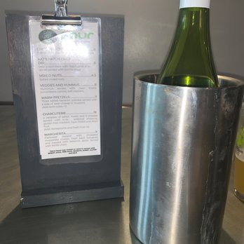 Pour Wine and Taproom - $1off wine $2 off beer, $4 off wine bottles - Beer Bar Near Me - Mesa, Arizona