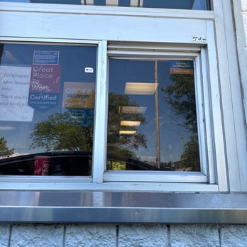 White Castle - a window with a sign on it - Fast Food Near Me - Florissant, Missouri White Castle - a window with a sign on it - Fast Food Near Me - Florissant, Missouri