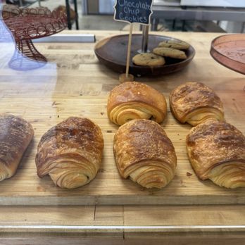 The Baker’s Daughters - Freshly-baked goodies 2025 - Cafes Near Me - Simi Valley, California The Baker’s Daughters - Freshly-baked goodies 2025 - Cafes Near Me - Simi Valley, California