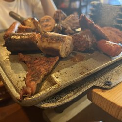 Toro Rojo Arracheria - The meat looks reused