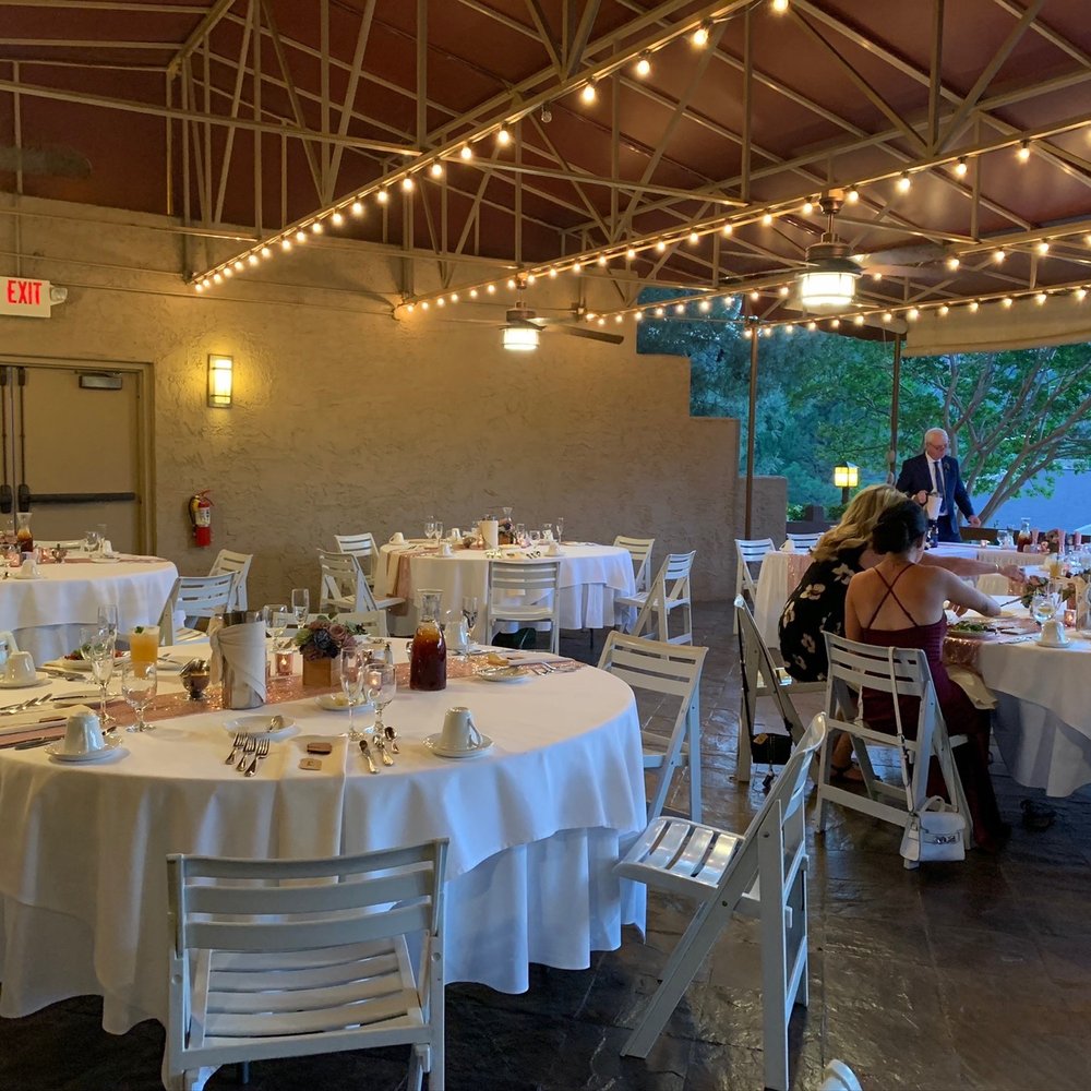 Poco Diablo Resort - Small wedding reception on the patio - Hotels Near Me - Sedona, Arizona Poco Diablo Resort - Small wedding reception on the patio - Hotels Near Me - Sedona, Arizona