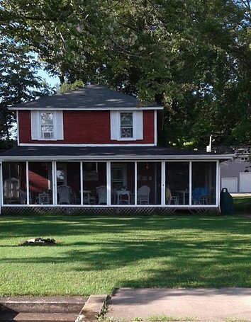 The Big Red Cottage Vacation Rental On Paw Paw Lake Yelp