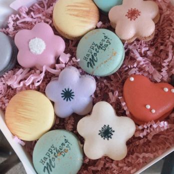 Macarons By Agatha - Dozen - Mother's Day 2020 - Macarons Near Me