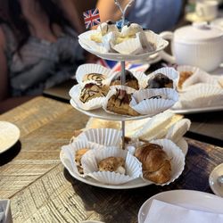 Jack's London Grill - The whole tea (this is for 2) and it was more than plenty