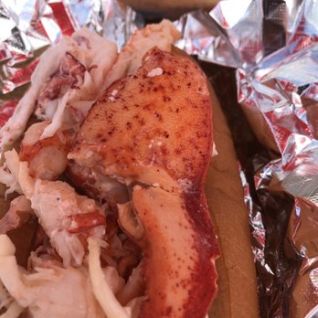 Sprague's Lobster - Sprague's lobster roll. - Seafood Near Me - Wiscasset, Maine Sprague's Lobster - Sprague's lobster roll. - Seafood Near Me - Wiscasset, Maine