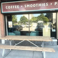 Coffee Lodge Finch - Come & enjoy a beverage on our patio!