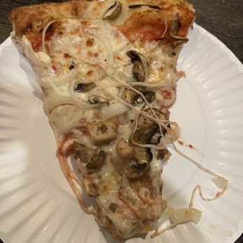 Belmont Pizzeria - Mushroom, onion and chicken - Pizza Near Me - Richmond, Virginia Belmont Pizzeria - Mushroom, onion and chicken - Pizza Near Me - Richmond, Virginia