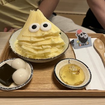 Roji Monster Ice Cream - Ice Cream & Frozen Yogurt Near Me - Markham, Ontario