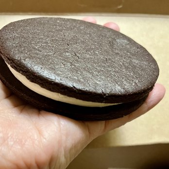Bernie's - This Oreo is a hefty baby : ) - American Near Me - East Grand Forks, Minnesota