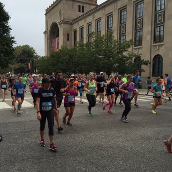 Rock 'n' Roll Marathon Series - Half Marathon on Fairmount Ave - Races & Competitions Near Me