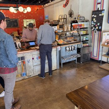 Halo Roasters - Front counter - Coffee & Tea Near Me - Springfield, New Jersey