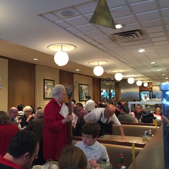 Lou Mitchell's - Breakfast & Brunch Near Me - Chicago, Illinois