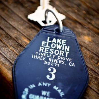 Lake Elowin Resort - Hotels Near Me - Three Rivers, California Lake Elowin Resort - Hotels Near Me - Three Rivers, California