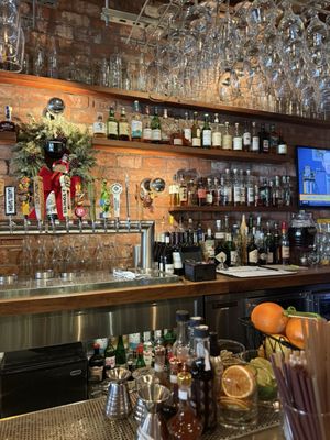 Laurel Tavern by null