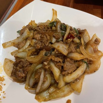 Anh's Kitchen - Beef Lemon Grass - Vietnamese Near Me - Atlanta, Georgia Anh's Kitchen - Beef Lemon Grass - Vietnamese Near Me - Atlanta, Georgia