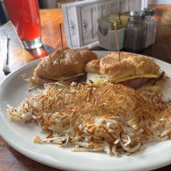 North Bay Cafe - American Near Me - Petaluma, California