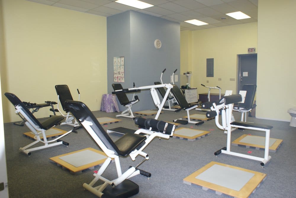 GREEN LEAF NUTRITIONALS & BODY THERAPY 113 E Main St, Sidney, MT Yelp