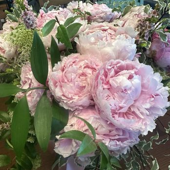 Growers Direct Flowers - Still going strong! - Florists Near Me - Tustin, California