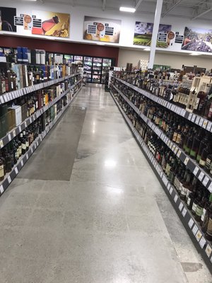 BINNY’S BEVERAGE DEPOT - Updated August 2025 - 17 Reviews - 3150 Tonti
