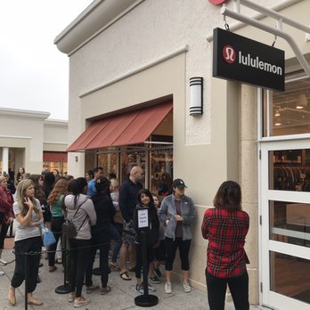 lululemon outlet vineland