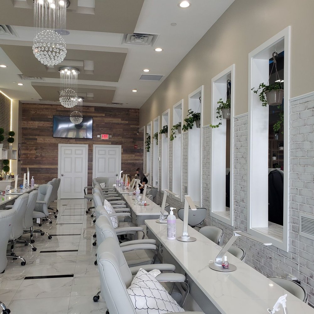 Nails At Tiffany's Ashburn - Manicure stations - Nail Salons Near Me - Ashburn, Virginia Nails At Tiffany's Ashburn - Manicure stations - Nail Salons Near Me - Ashburn, Virginia