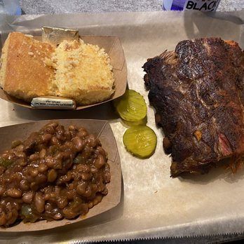 The Grainery - 1/2 rack + corn bread + baked beans - Barbeque Near Me - Plain City, Ohio