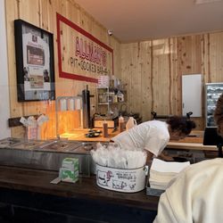 Allman's BBQ - Counter