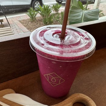 Toastique - Small Gingerberry Smoothie - Juice Bars & Smoothies Near Me - Winter Garden, Florida Toastique - Small Gingerberry Smoothie - Juice Bars & Smoothies Near Me - Winter Garden, Florida