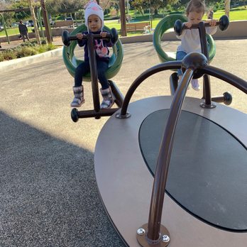 South Park - Parks Near Me - Hermosa Beach, California South Park - Parks Near Me - Hermosa Beach, California