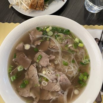 Hello Vietnam Pho & Roll - Tatum - Rare Tender Steak & Brisket Pho - Vietnamese Near Me - Phoenix, Arizona