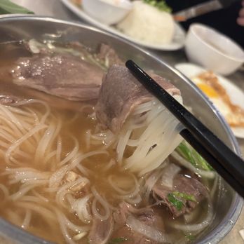 Ao Sen - Vietnamese Near Me - Albany, California