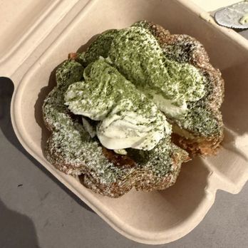 Naisnow Bakery - Matcha egg tart - Bakeries Near Me - Long Island City, New York