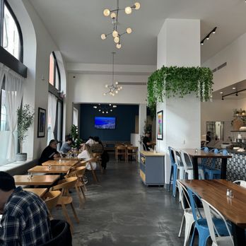 Zevi Cafe and Bistro - Breakfast & Brunch Near Me - San Francisco, California Zevi Cafe and Bistro - Breakfast & Brunch Near Me - San Francisco, California