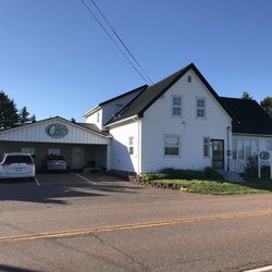 Baker's Chest Tea Room and Bed & Breakfast - Exterior view