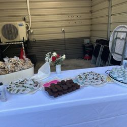 Shady Rest Alpacas - Valentine's Day complementary snacks