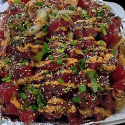 Sweet poke nachos