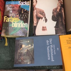 Düsseldorfer Büchermeile - Gemischtes Angebot.