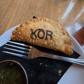 Ché O'Bryonville - Korean BBQ empanada - Tapas Bars Near Me - Cincinnati, Ohio Ché O'Bryonville - Korean BBQ empanada - Tapas Bars Near Me - Cincinnati, Ohio