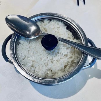 Henry's Cuisine - cute steamed rice pot - Asian Fusion Near Me - Alhambra, California Henry's Cuisine - cute steamed rice pot - Asian Fusion Near Me - Alhambra, California