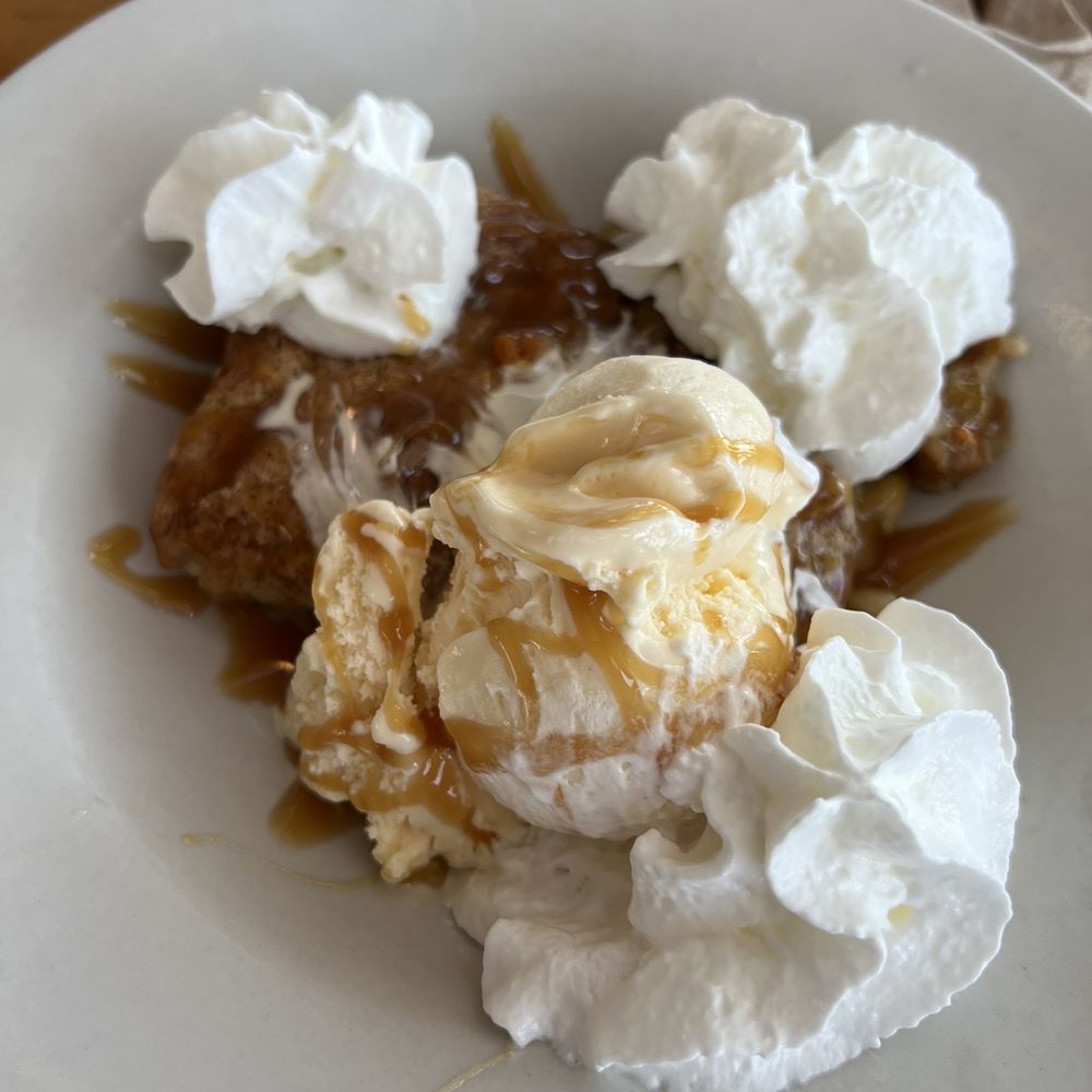 High Rock Cafe - Apple blonde brownie - New American Near Me - Wisconsin Dells, Wisconsin High Rock Cafe - Apple blonde brownie - New American Near Me - Wisconsin Dells, Wisconsin