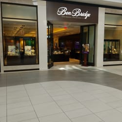 Ben Bridge Jeweler