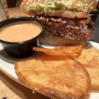Big Orange | Midtown Little Rock - Angus avocado bacon burger - Salad Near Me - Little Rock, Arkansas