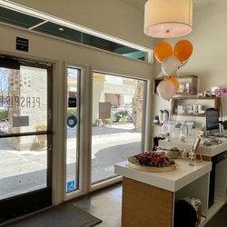 Perspire Sauna Studio - Dana Point - Fresh fruit, items to buy,.... Welcome !