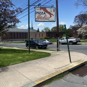 Pizza Italia - Look for the sign......stop in for great pizza!! - Pizza Near Me - Reading, Pennsylvania Pizza Italia - Look for the sign......stop in for great pizza!! - Pizza Near Me - Reading, Pennsylvania