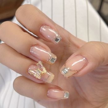 ARA Nails - Slightly different colors but same design - Nail Salons Near Me - Temple City, California