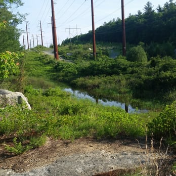 Wolf Hill Forest Preserve - Hiking Near Me - Smithfield, Rhode Island