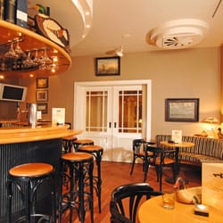 Hüttmann - Entenschnack Bar
