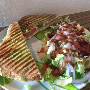 B Twentyfour - Coffee & Tea Near Me - Los Angeles, California B Twentyfour - Coffee & Tea Near Me - Los Angeles, California